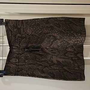 🆕 Vintage NWT BCBG Mediym Printed mini Skirt